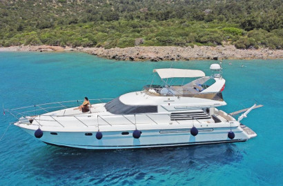 Daily Private Motor Yacth Tour